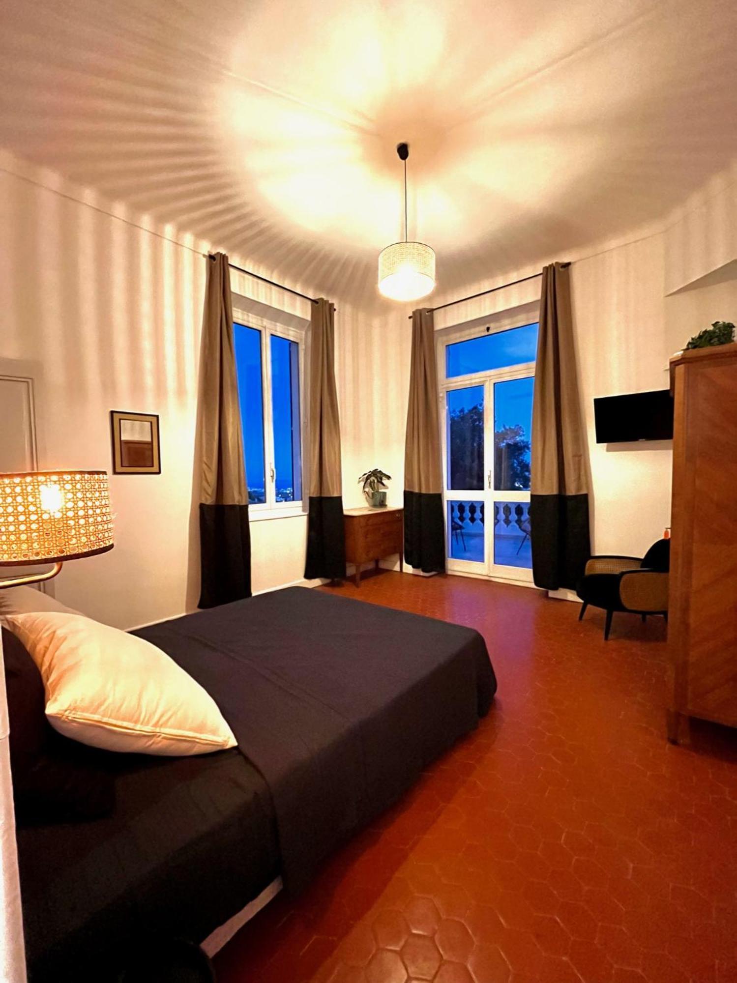 Villa Les Roches Mandelieu Extérieur photo